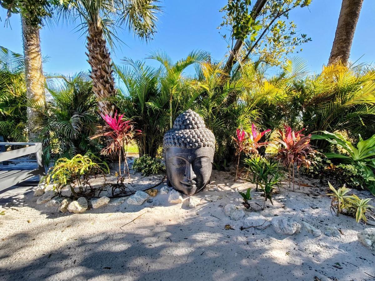 Tahitian Beach Resort Treasure Island Bagian luar foto